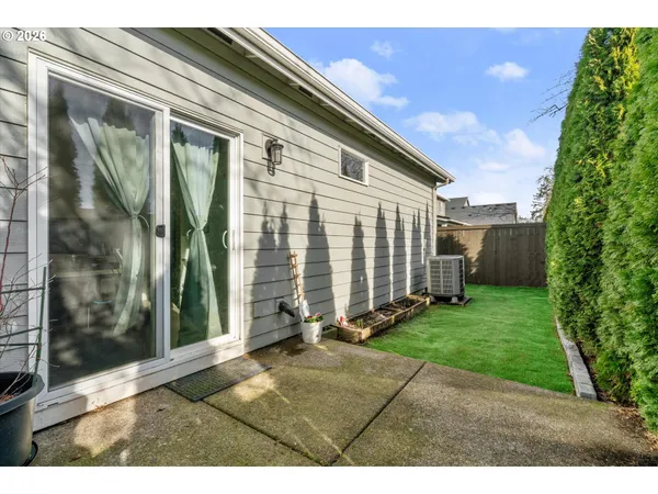 $435,000 | 260 Northeast Liberty Lane, Estacada, OR 97023