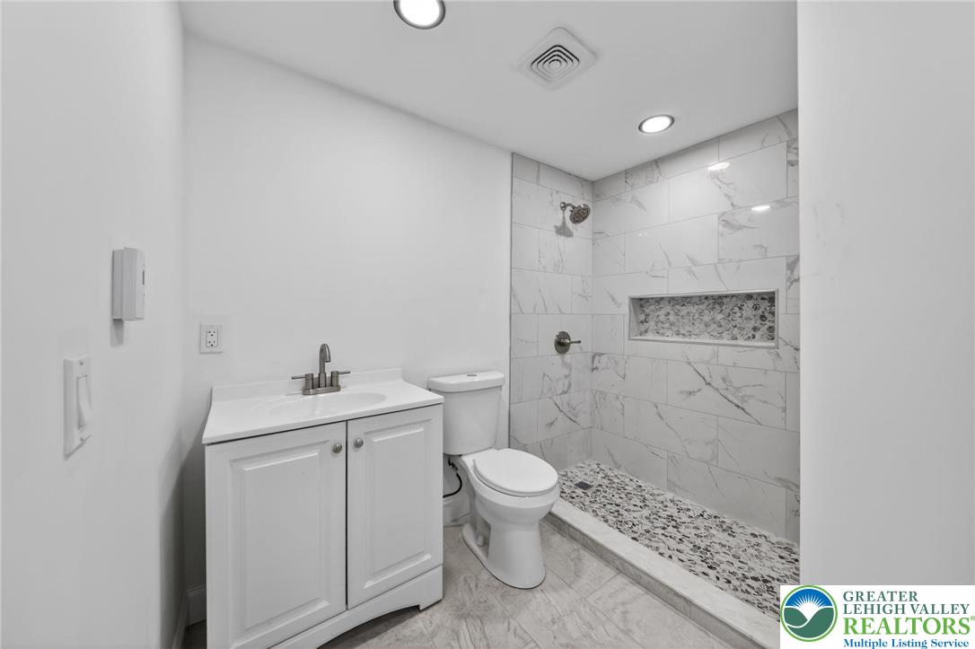 51 Spring Street Lehighton, PA 18235 - Photo 8 of 18