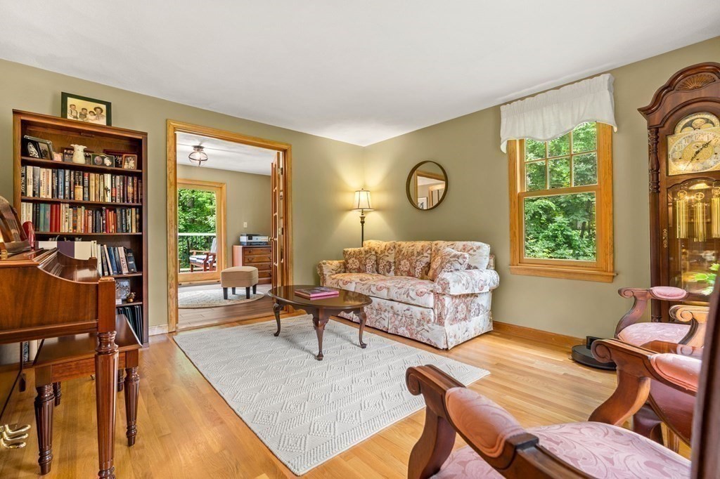 17 Hannan Ridge Road Haverhill, MA 01832 - Photo 16 of 42 Gallery Image 16