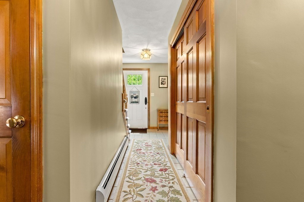 17 Hannan Ridge Road Haverhill, MA 01832 - Photo 20 of 42 Gallery Image 20