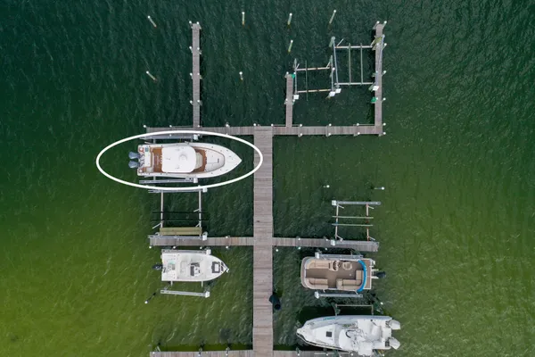 $923,500 | 2400 Palm Harbor Drive, Fort Walton Beach, FL 32547