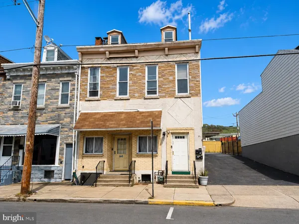 $289,900 | 845 North 8th Street, Reading, PA 19604