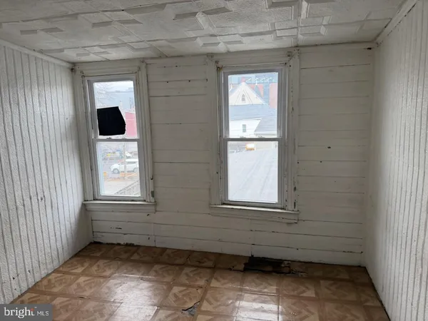 $299,000 | 845 North 8th Street, Reading, PA 19604