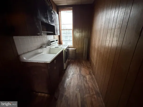 $299,000 | 845 North 8th Street, Reading, PA 19604