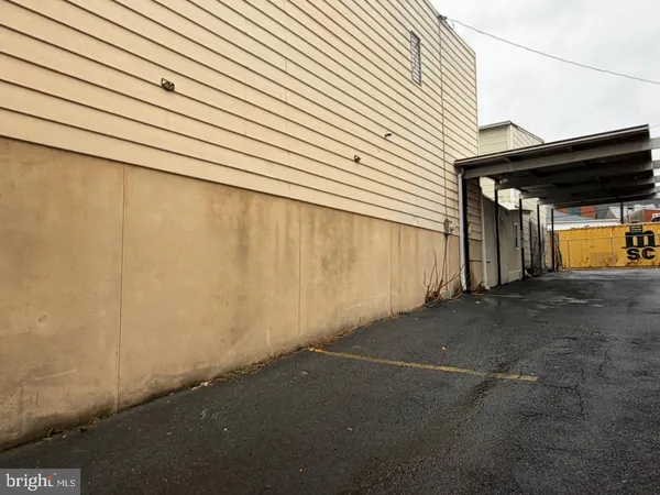 $299,000 | 845 North 8th Street, Reading, PA 19604