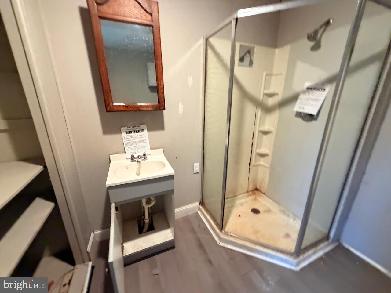 845 North 8th Street Reading, PA 19604 - Photo 9 of 46 Full Bathroom 1