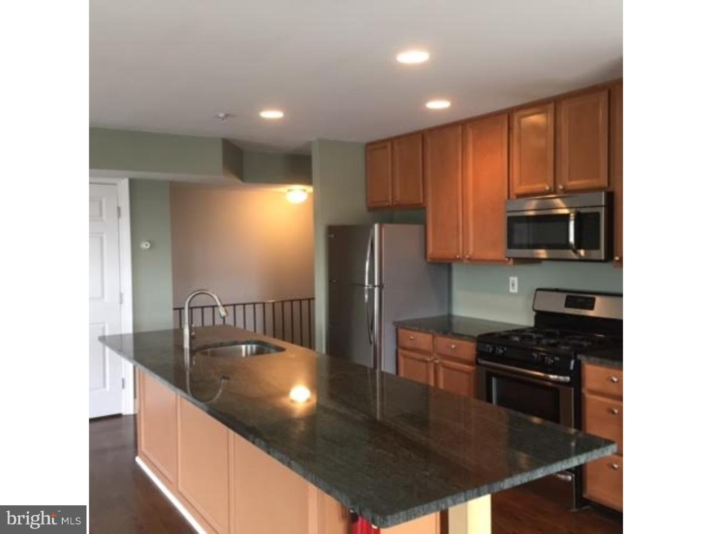 173 Simpson Road, Unit 4 Ardmore, PA 19003 - Photo 2 of 6 Kitchen