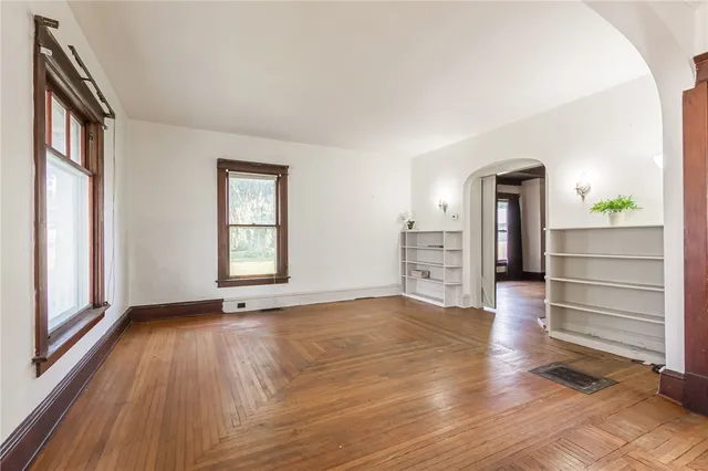 $202,704 | 408 West Maple Avenue, Arcadia, NY 14513