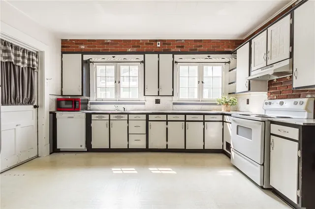 $202,704 | 408 West Maple Avenue, Arcadia, NY 14513