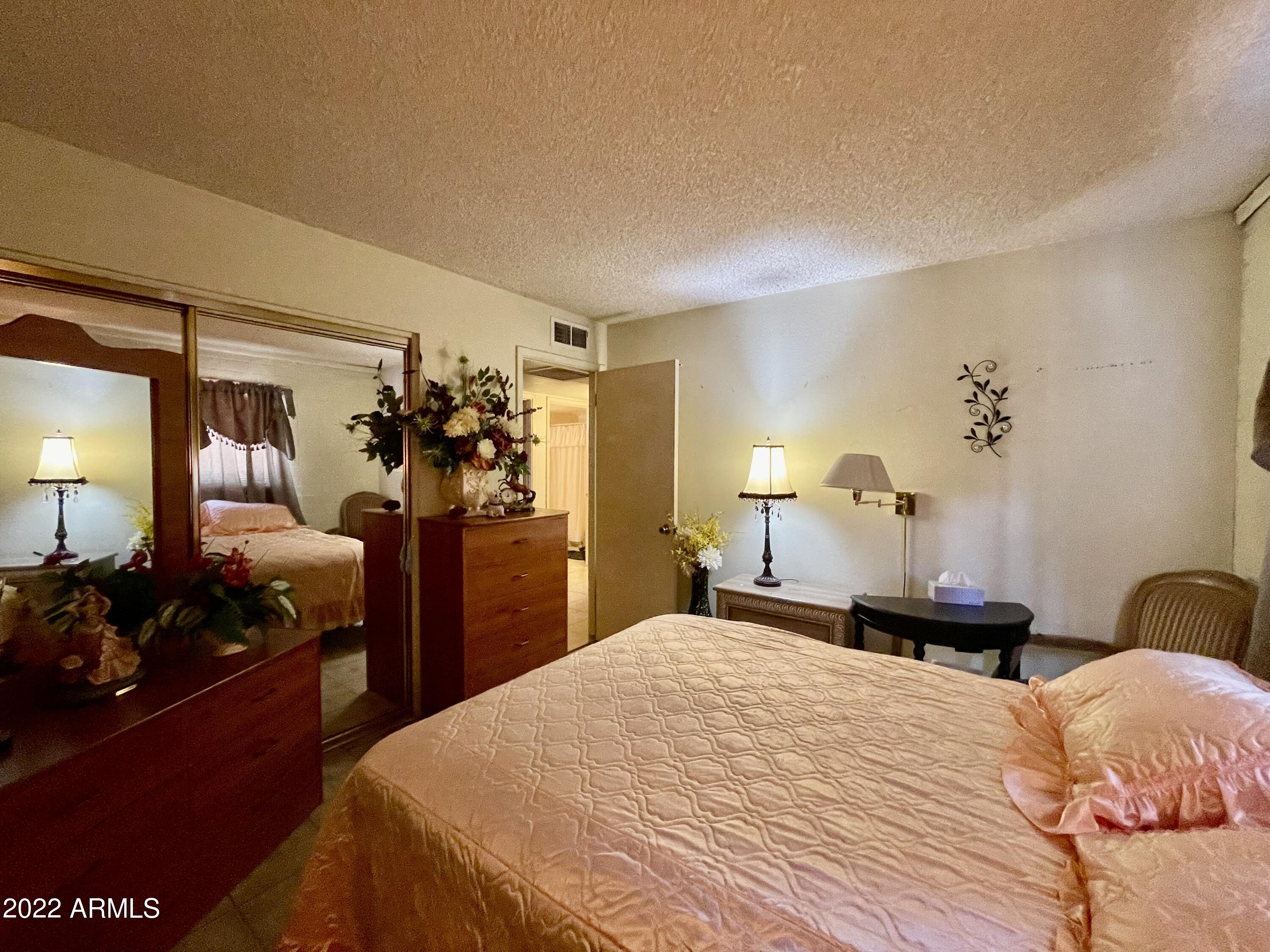 1713 West Vineyard Road Phoenix, AZ 85041 - Photo 13 of 21 Bedroom3
