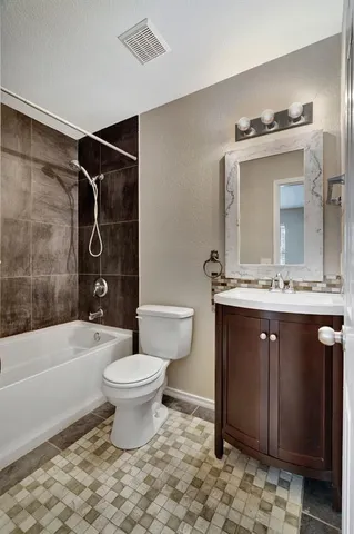 $1,995 | 10848 Astor Drive, Fort Worth, TX 76244