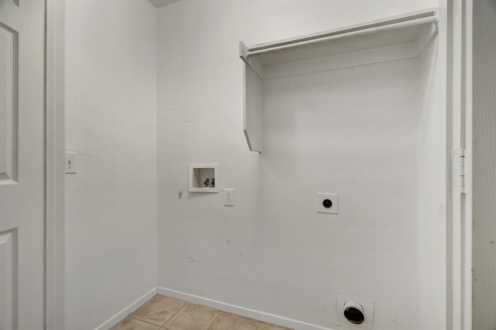 10848 Astor Drive Fort Worth, TX 76244 - Photo 19 of 27