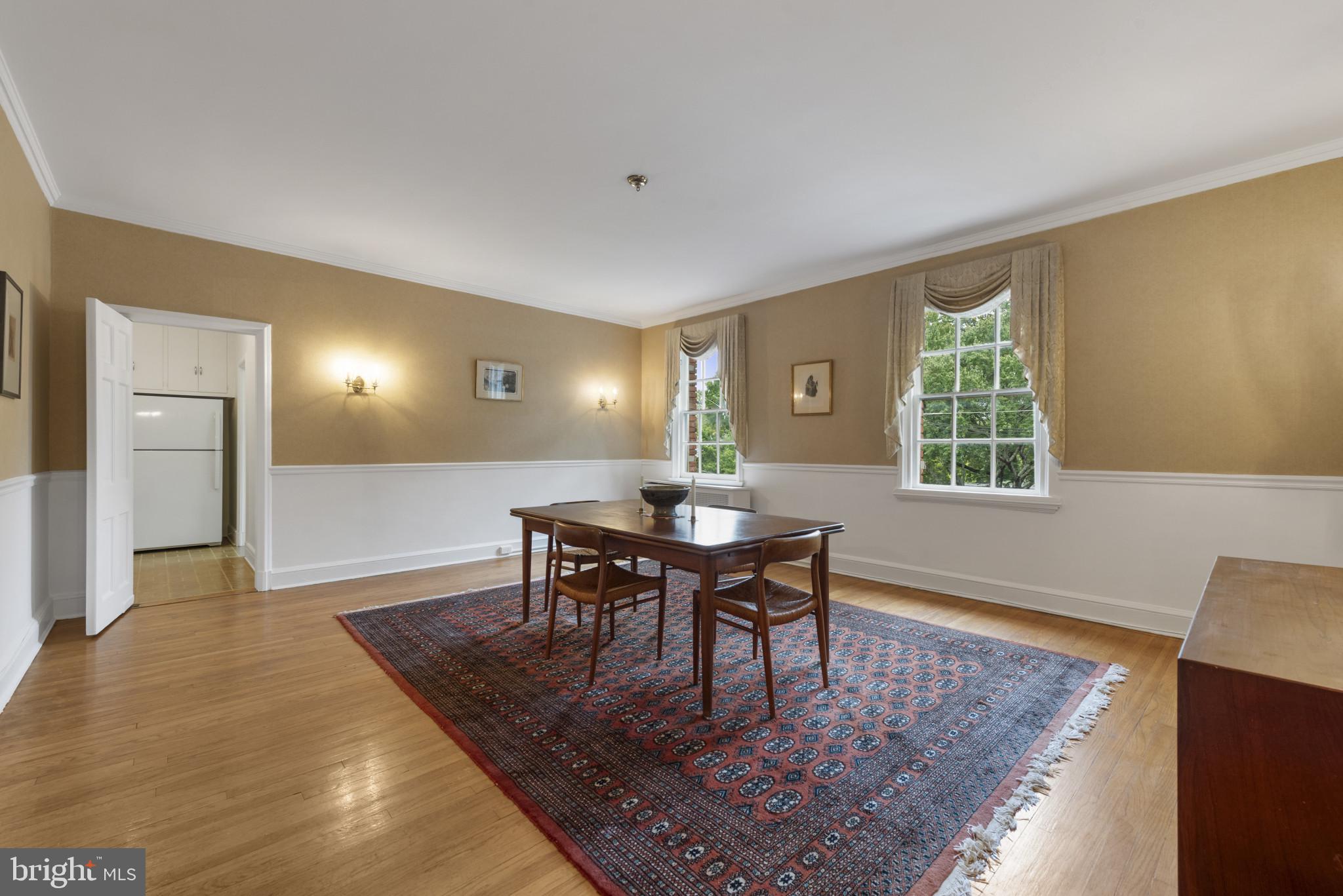 6 Upland Road, Unit F5 Baltimore, MD 21210 - Photo 8 of 31 a workspace with furniture window and wooden floor