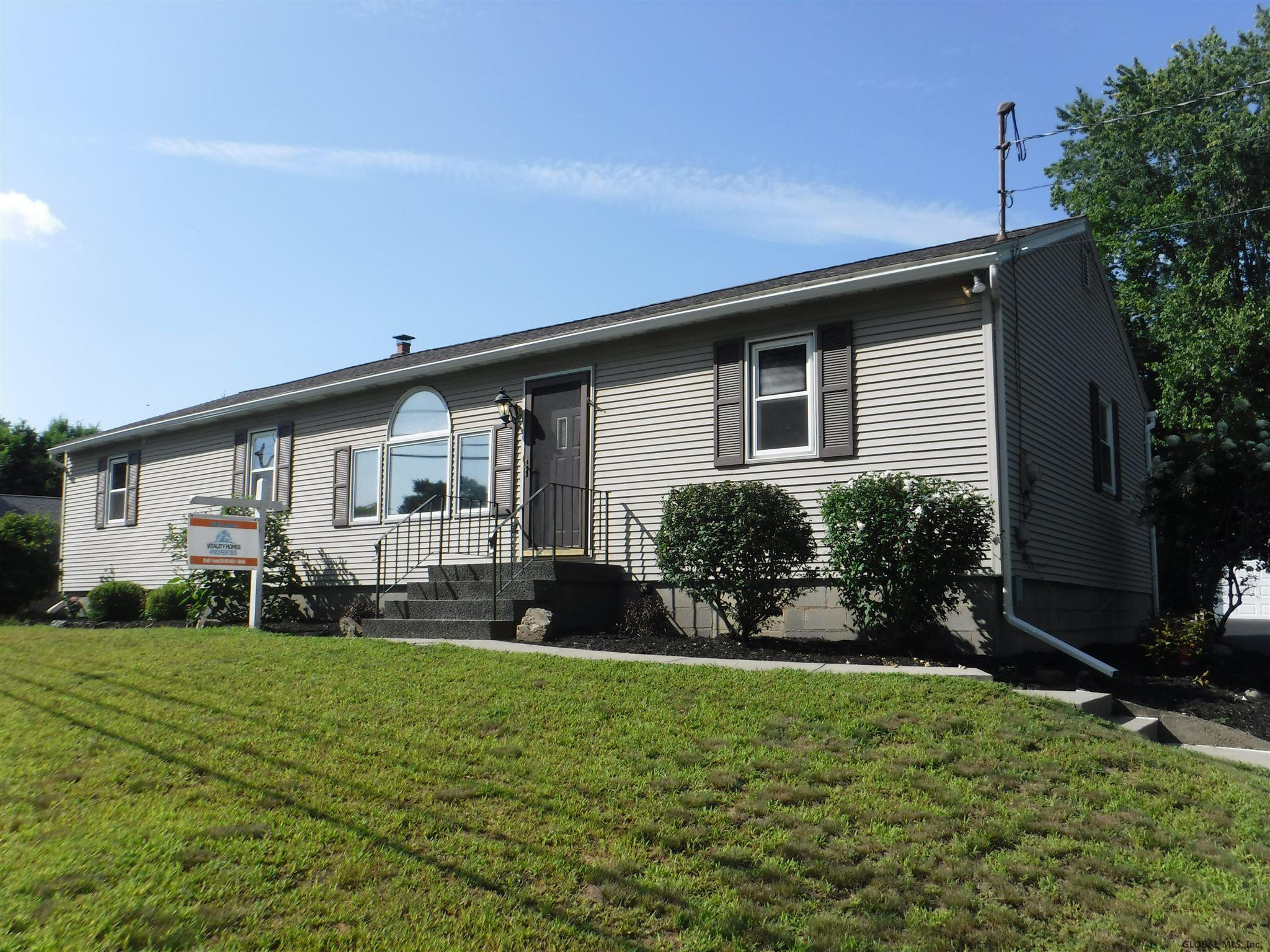 439 Krumkill Road Bethlehem, NY 12203 - Photo 2 of 33 Photo 39