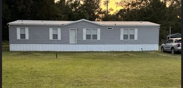 $159,900 | 4220 West Sutton Drive, Vidor, TX 77662