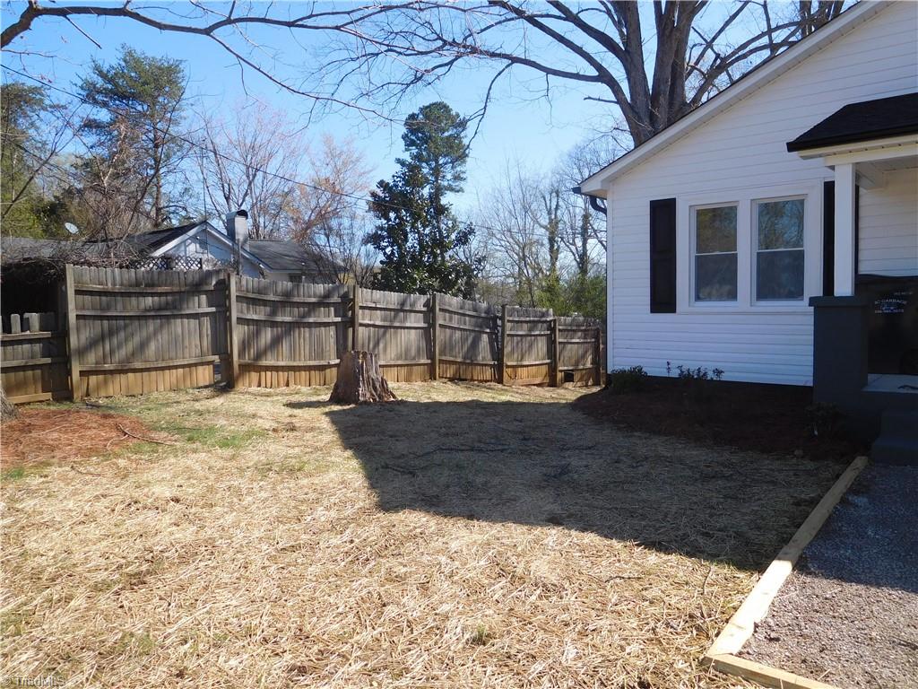 5865 Germanton Road Winston-Salem, NC 27105 - Photo 26 of 27 FRONT YARD.