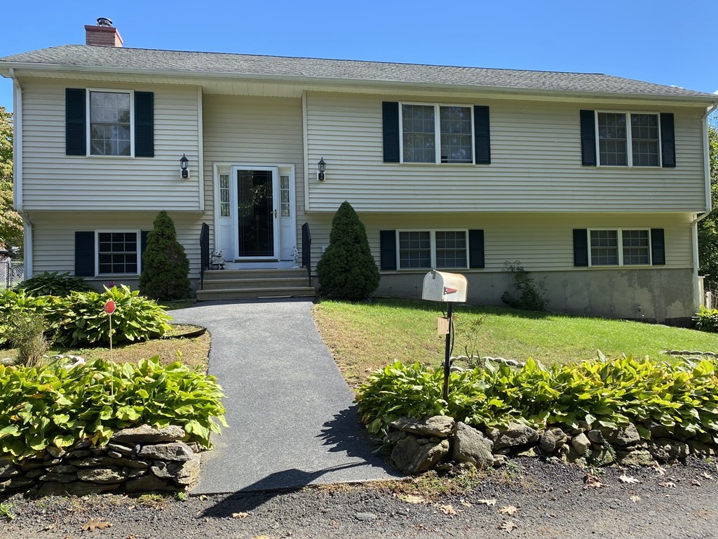 11 Grove Street Ware, MA 01082 - Photo 1 of 28 Gallery Image 1