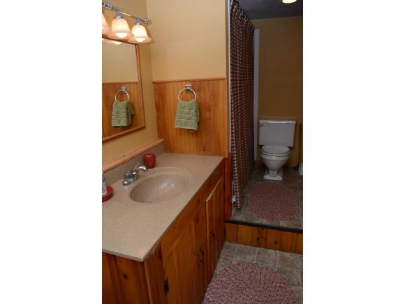 69 Mountain View Road Wilmington, VT 05363 - Photo 14 of 17