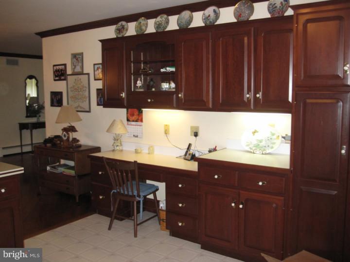 296 Yoder Road Harleysville, PA 19438 - Photo 8 of 11 Kitchen
