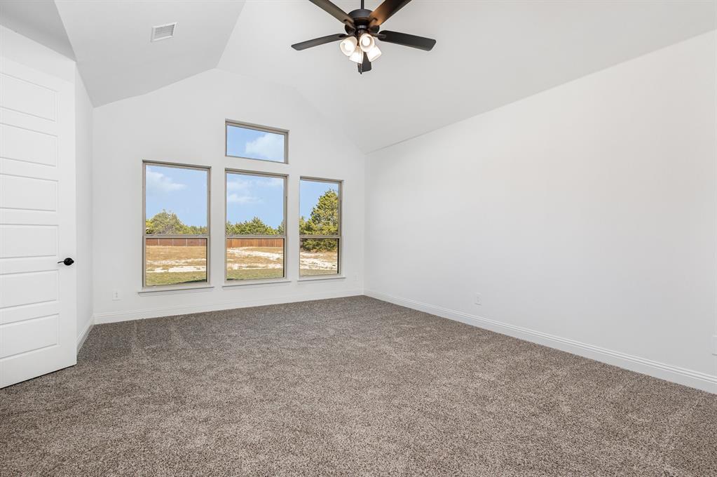 6841 Hayes Road Midlothian, TX 76065 - Photo 23 of 27 an empty room with window