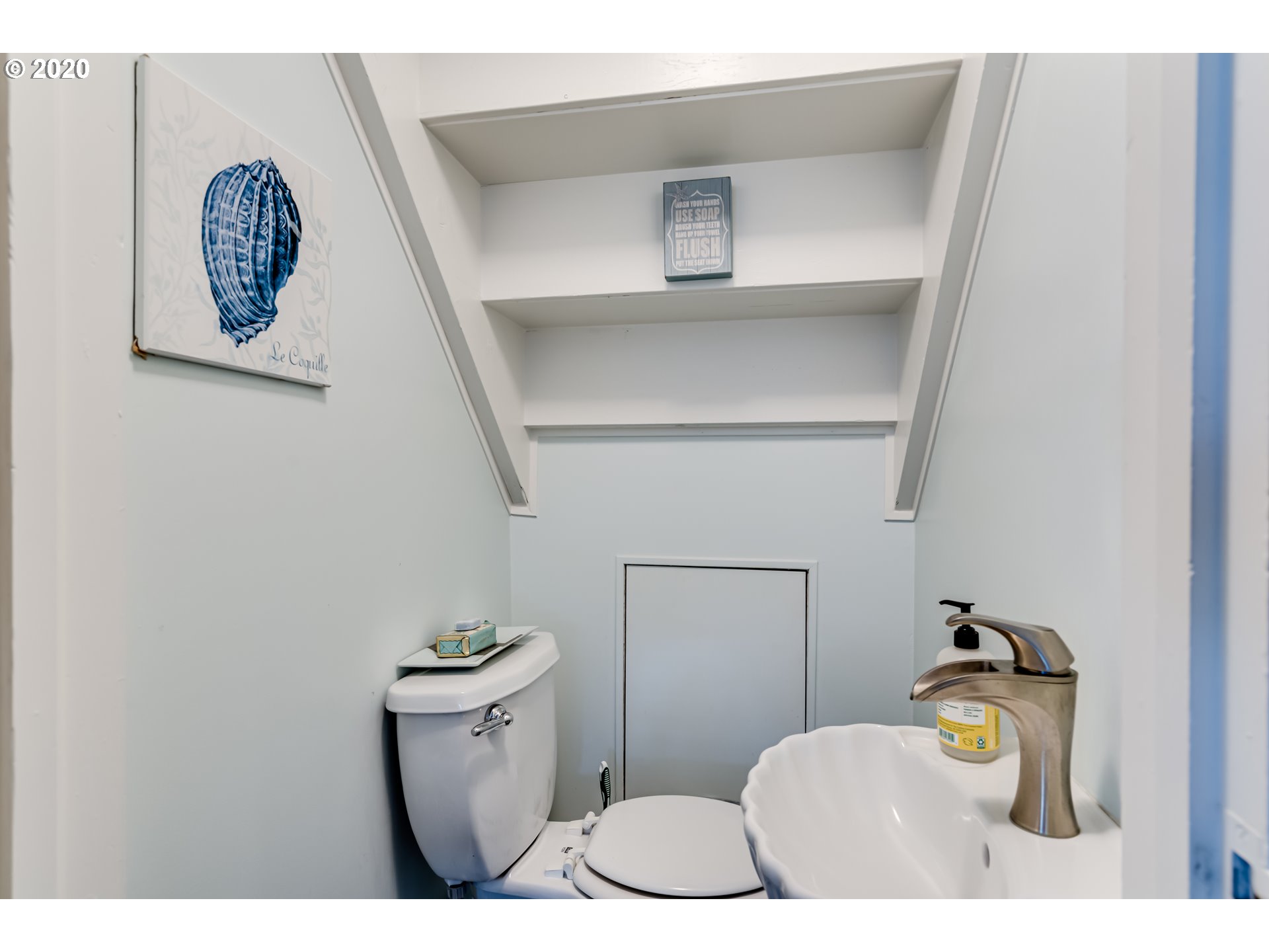 3590 Harlow Road Eugene, OR 97401 - Photo 16 of 27 Gallery Image 16