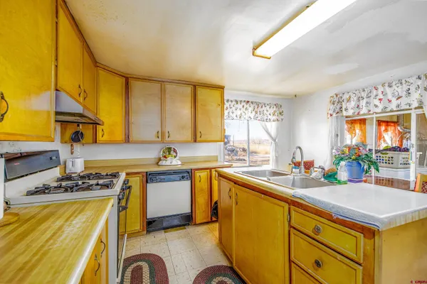 $1,150,000 | 1449 Highway 50, Delta, CO 81416