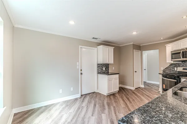 $289,000 | 19526 Rocky Bank Drive, Tomball, TX 77375