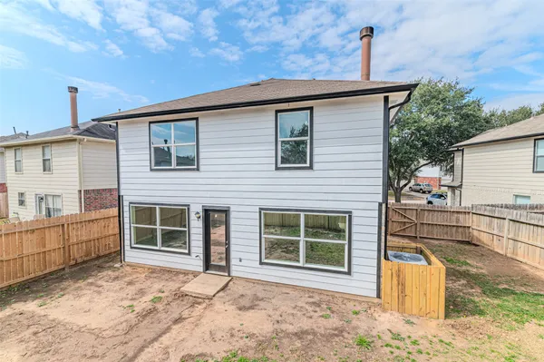 $289,000 | 19526 Rocky Bank Drive, Tomball, TX 77375