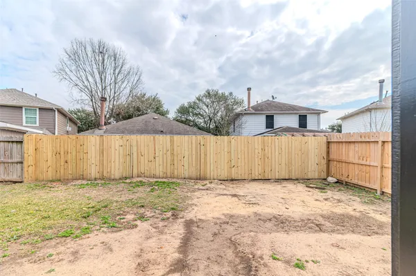 $289,000 | 19526 Rocky Bank Drive, Tomball, TX 77375