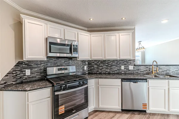 $289,000 | 19526 Rocky Bank Drive, Tomball, TX 77375