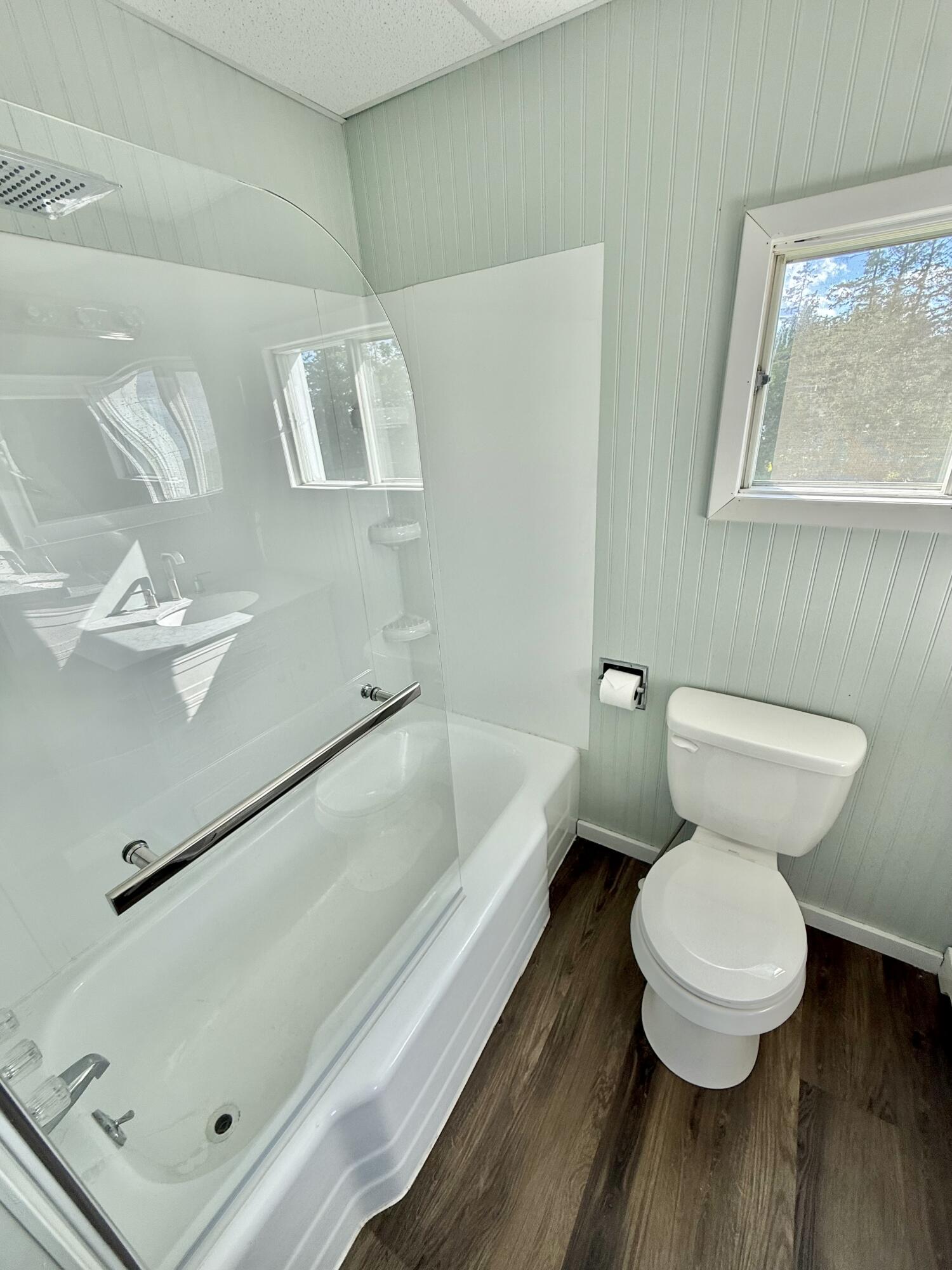 982 Main Street Grand Isle, ME 04746 - Photo 67 of 97 2nd Floor Bath