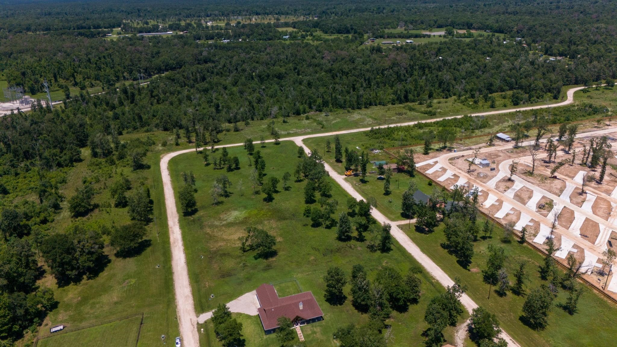 32 Falcon Point Onalaska, TX 77360 - Photo 9 of 10 an aerial view of swimming pool