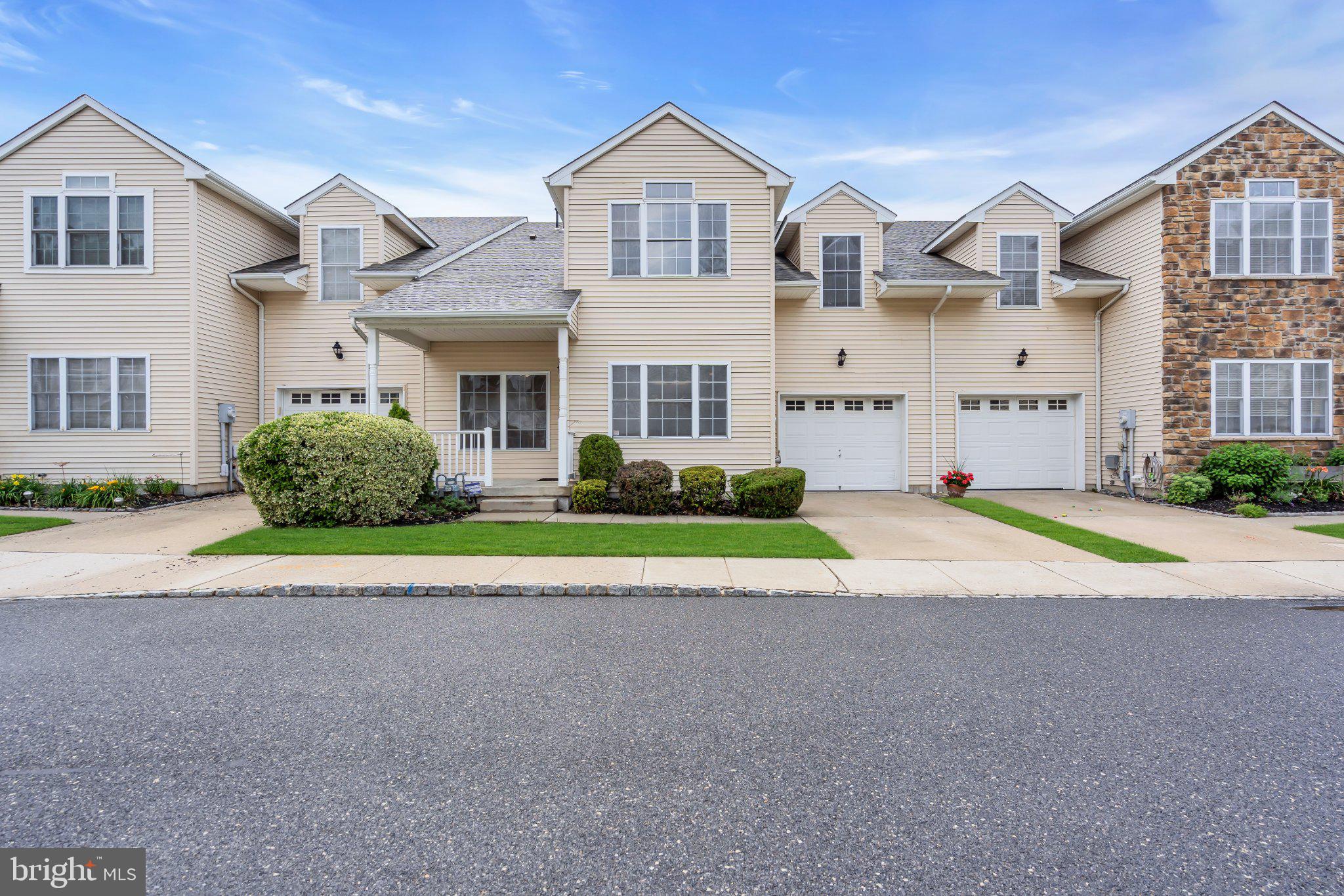 25 Charles Circle Delanco, NJ 08075 - Photo 1 of 22