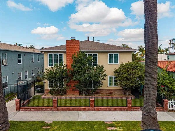 $2,205,000 | 2045 Pine Avenue, Long Beach, CA 90806