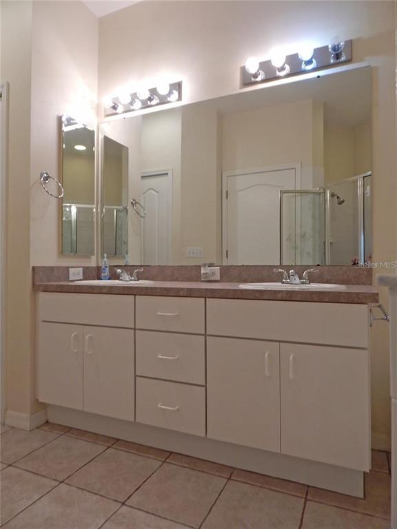 5925 Sandhill Ridge Drive Lithia, FL 33547 - Photo 20 of 35
