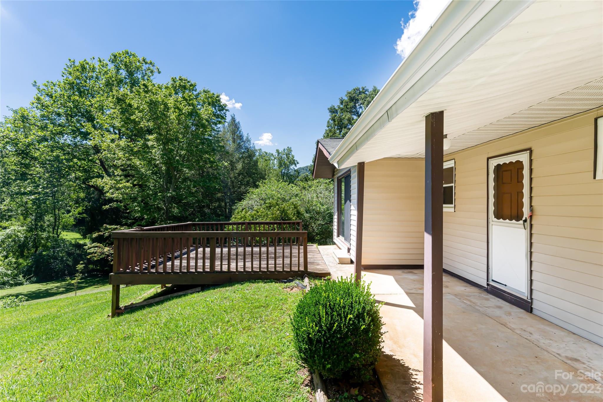 63 Gibson Road Asheville, NC 28804 - Photo 28 of 35 Gallery Image 28