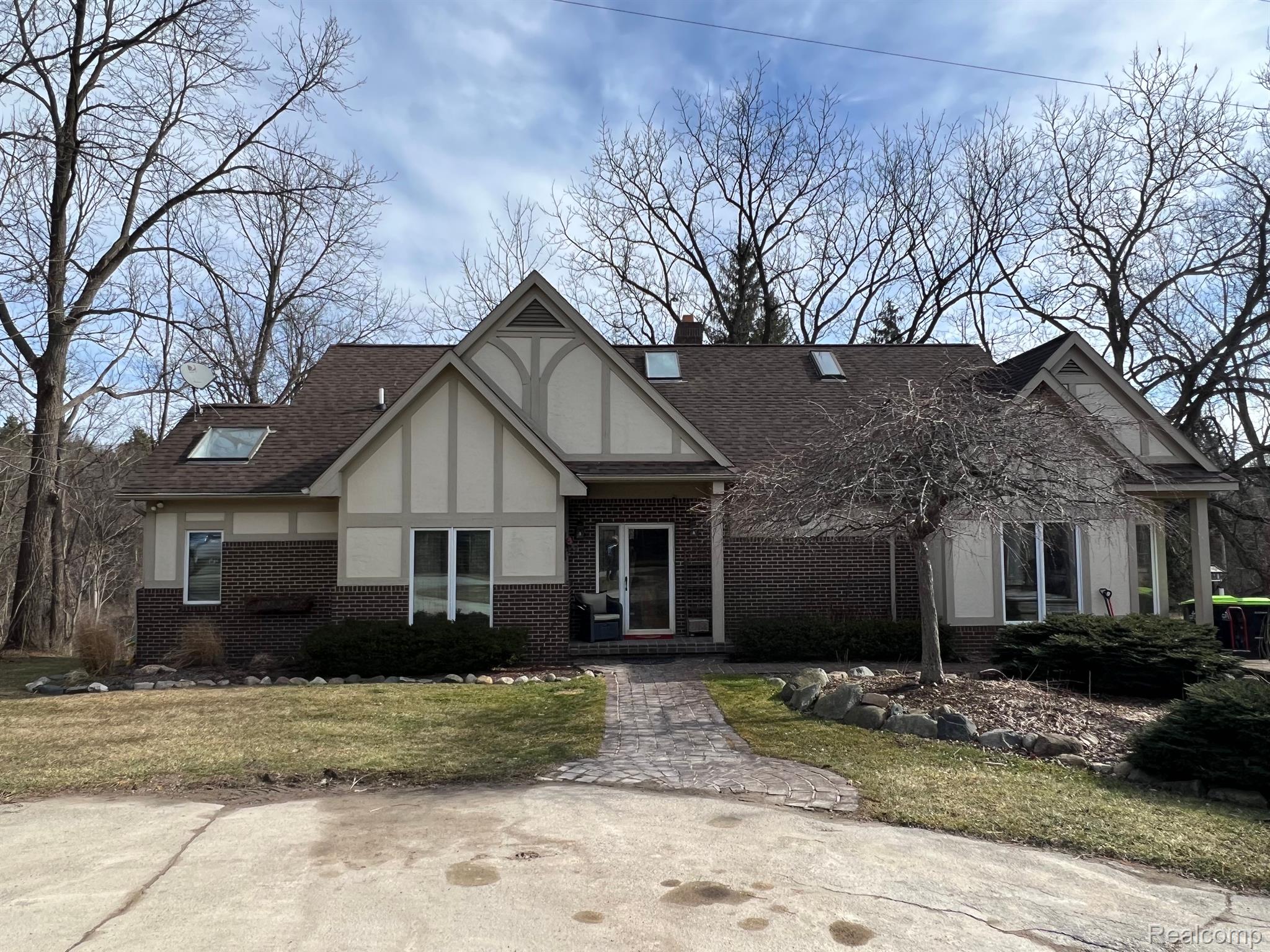 1750 East Gunn Road Rochester, MI 48306 - Photo 1 of 90 Gallery Image 1