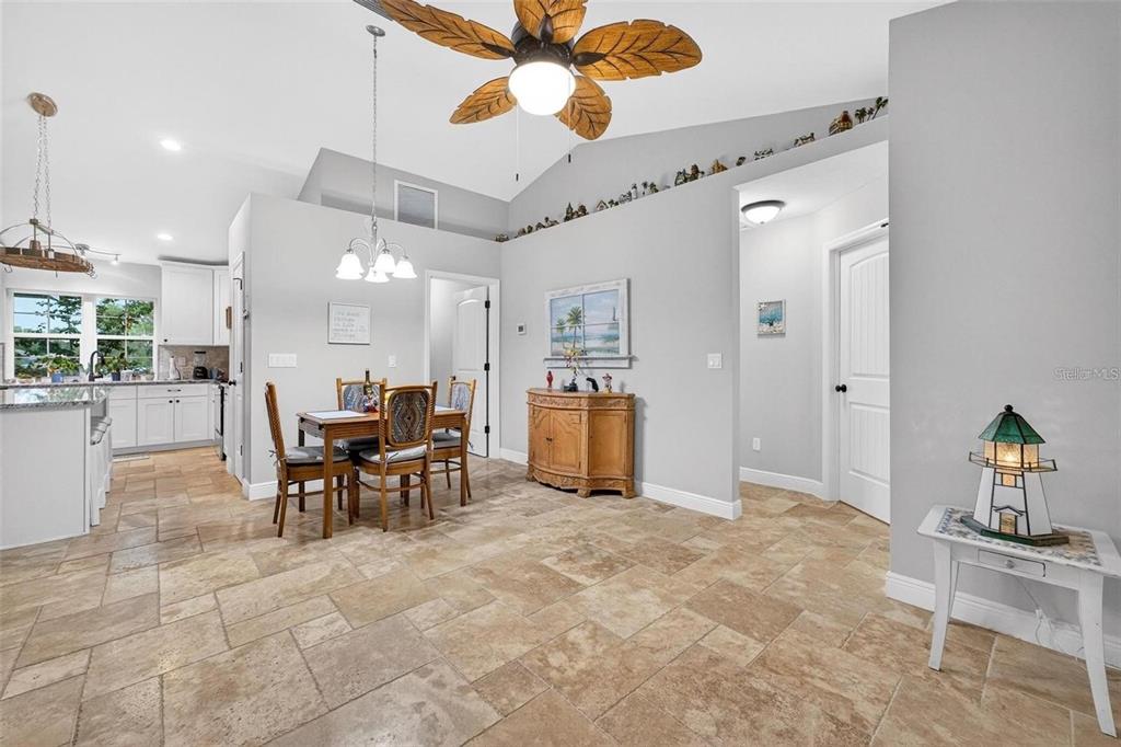 8160 Southeast 164th Place Summerfield, FL 34491 - Photo 20 of 56