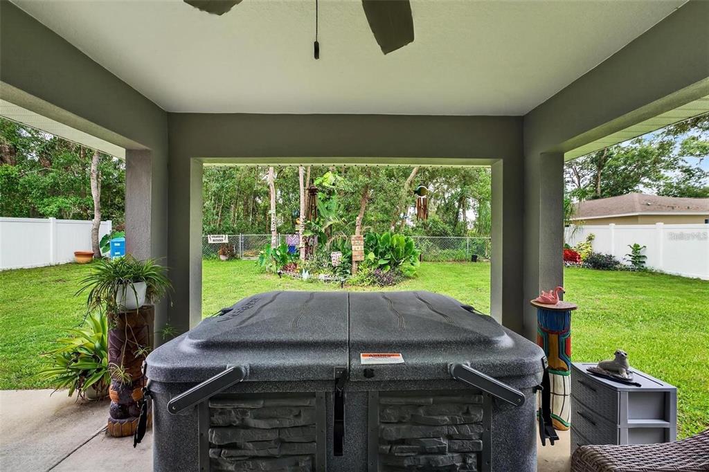 8160 Southeast 164th Place Summerfield, FL 34491 - Photo 41 of 56 a table have fruits on it and garden view