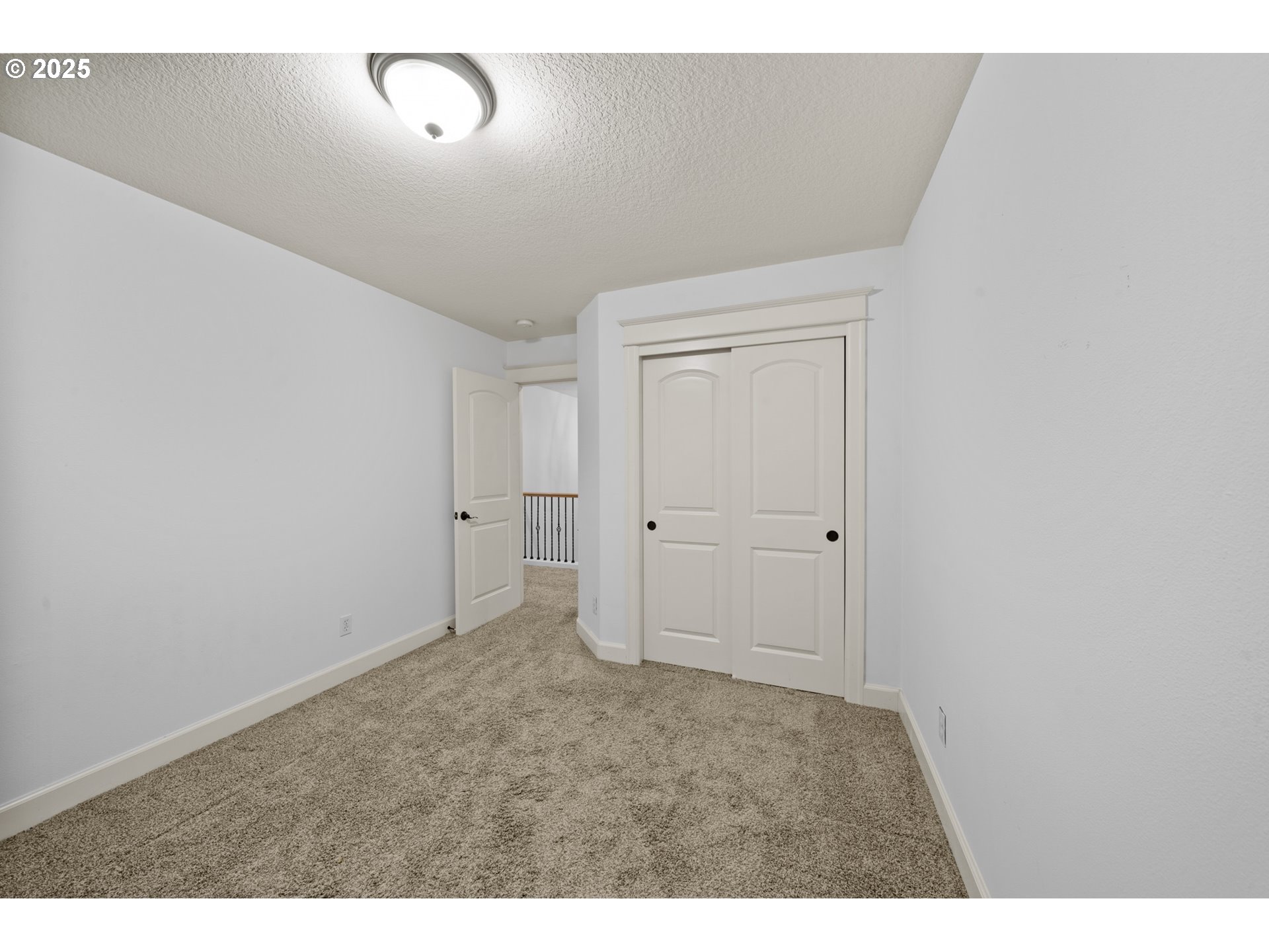 978 North Alder Street Canby, OR 97013 - Photo 34 of 44