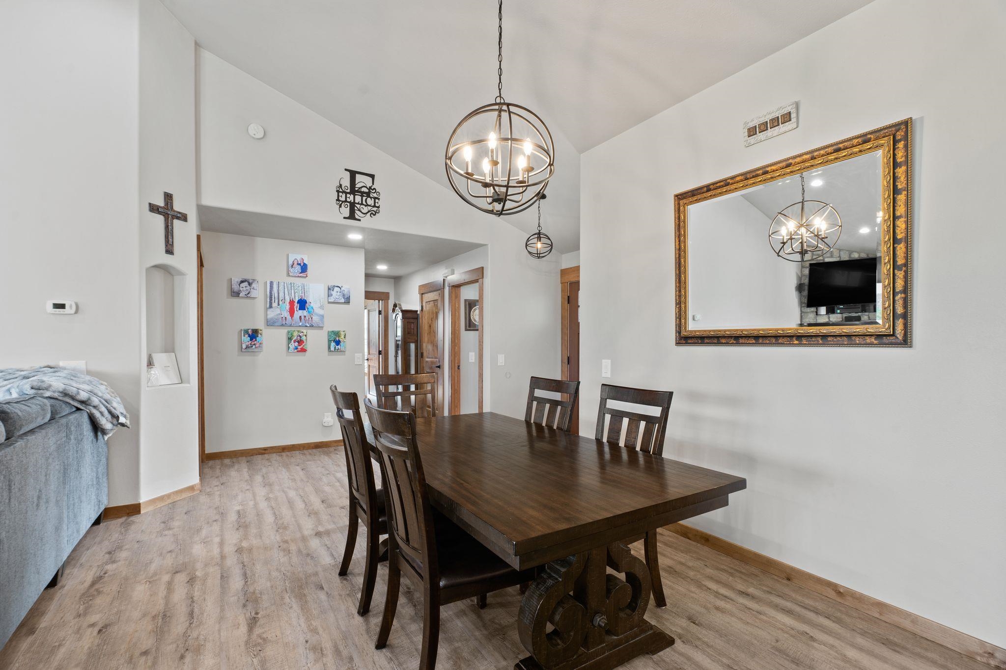 5409 North Malvern Road Otis Orchards, WA 99027 - Photo 4 of 50