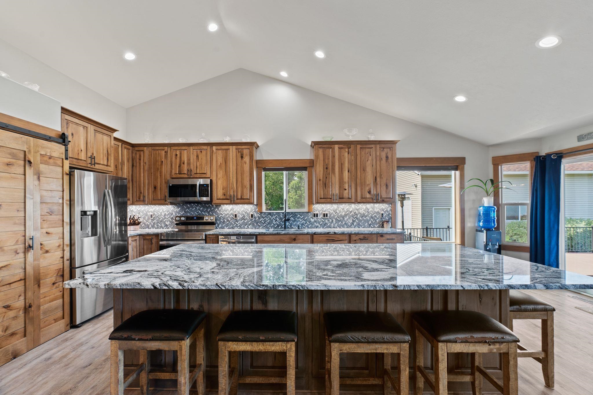 5409 North Malvern Road Otis Orchards, WA 99027 - Photo 7 of 50