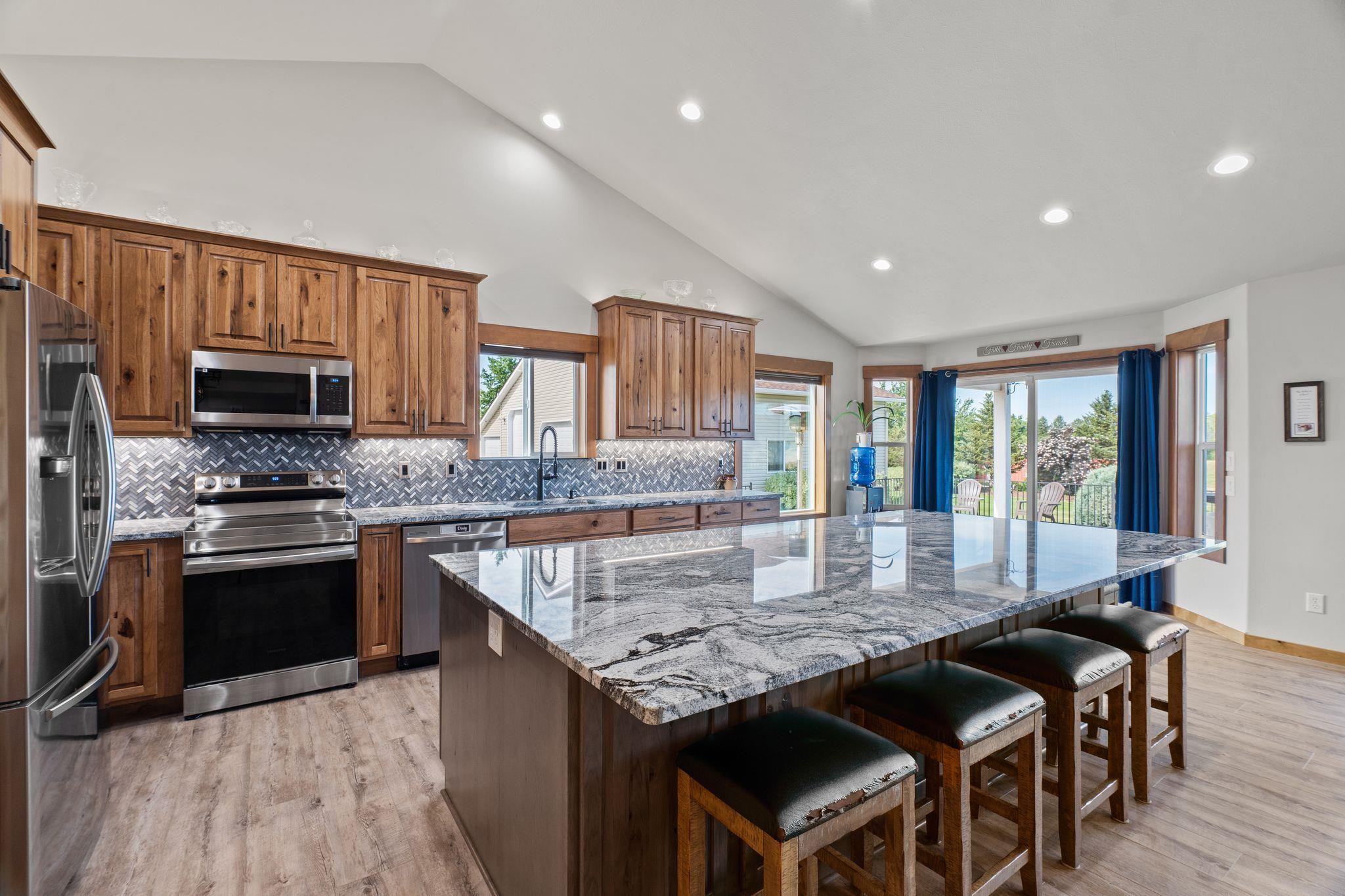 5409 North Malvern Road Otis Orchards, WA 99027 - Photo 8 of 50