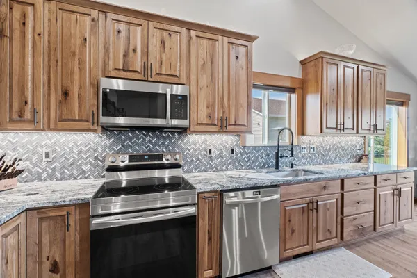 $1,350,000 | 5409 North Malvern Road, Otis Orchards, WA 99027