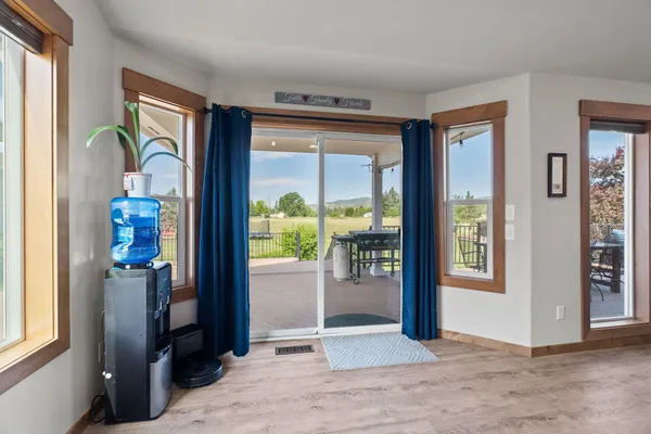 $1,350,000 | 5409 North Malvern Road, Otis Orchards, WA 99027