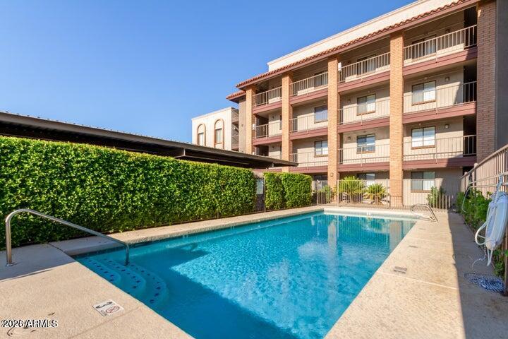 17 East Ruth Avenue, Unit 307 Phoenix, AZ 85020 - Photo 15 of 16 Pool