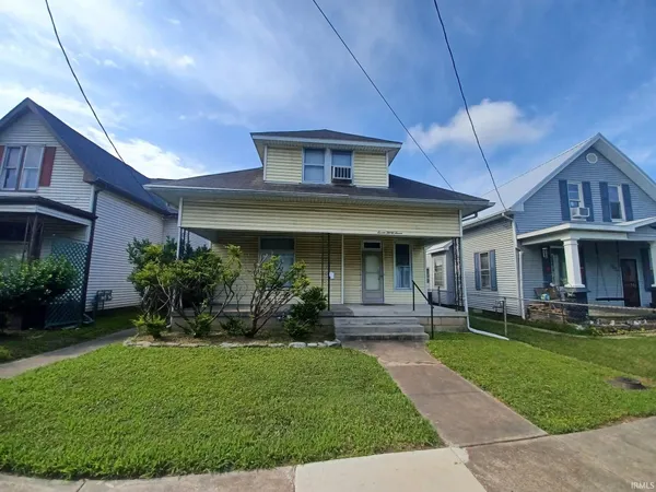 $70,000 | 737 East Virginia Street, Evansville, IN 47711