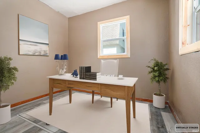 $230,000 | 105 15th Street, Winona Lake, IN 46590