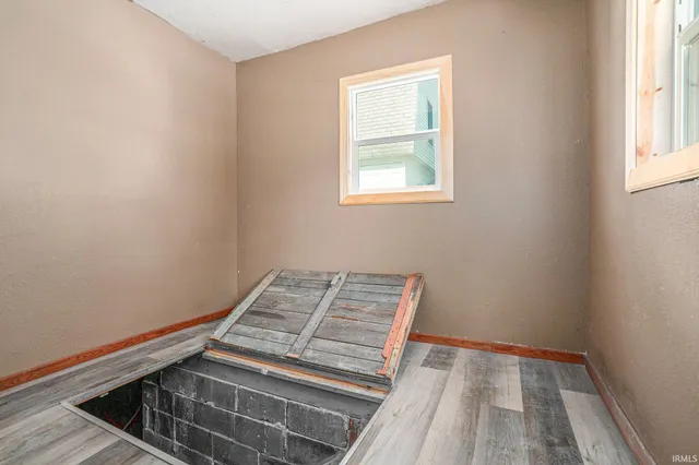 $230,000 | 105 15th Street, Winona Lake, IN 46590