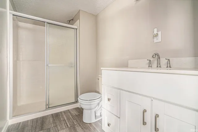 $230,000 | 105 15th Street, Winona Lake, IN 46590